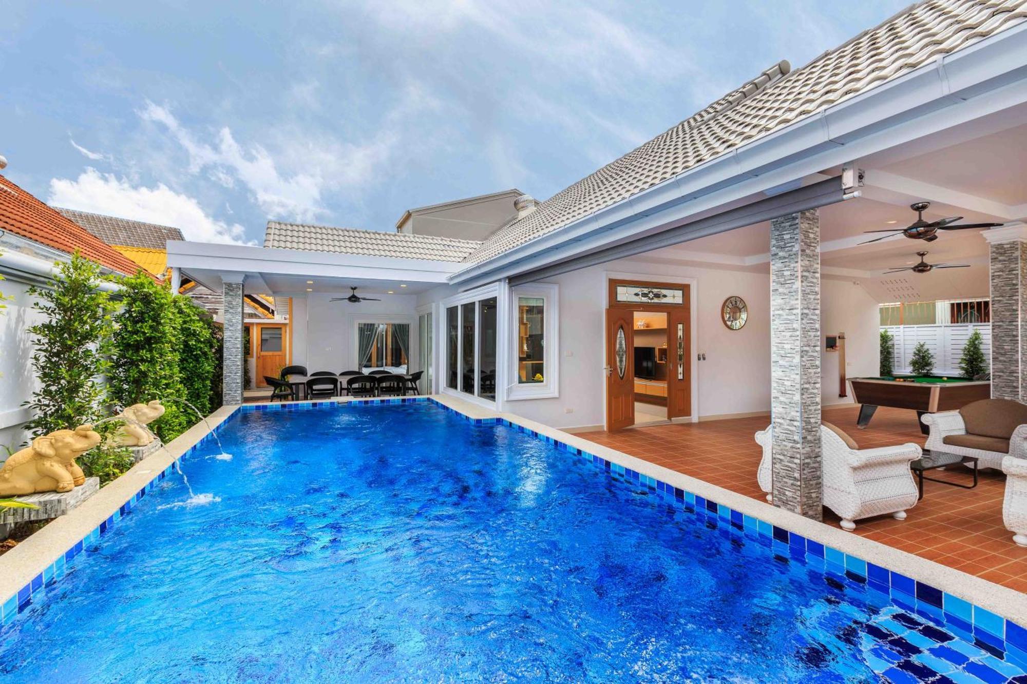 Pattaya Private Villa - Pool,Sauna,Snooker,Bbq Экстерьер фото