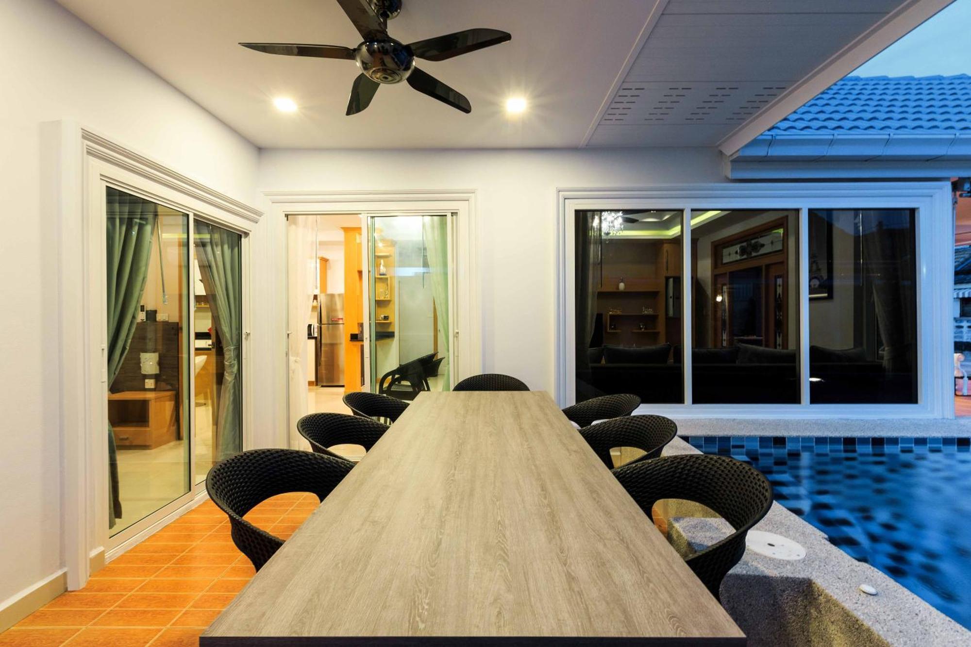 Pattaya Private Villa - Pool,Sauna,Snooker,Bbq Экстерьер фото