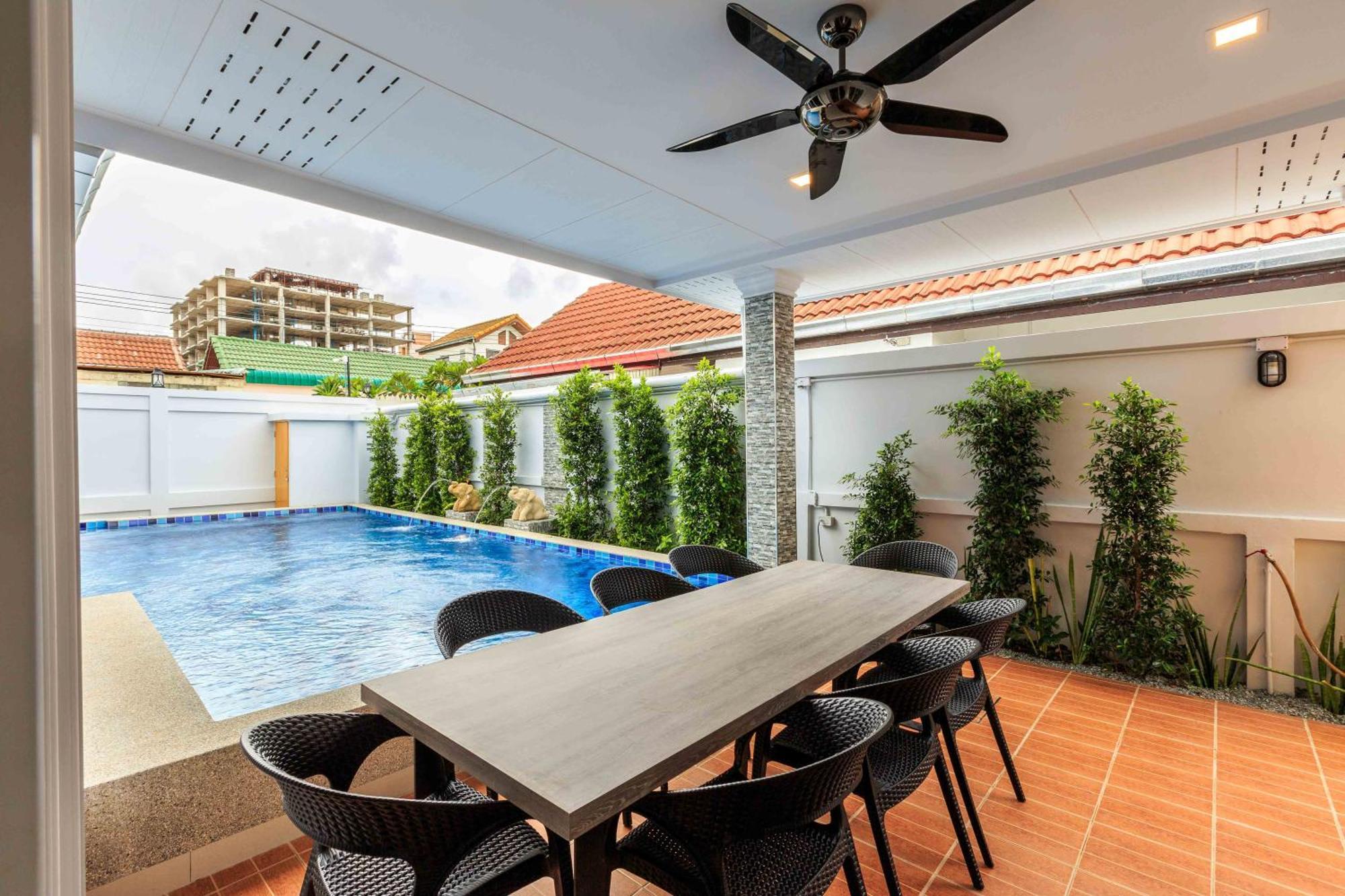 Pattaya Private Villa - Pool,Sauna,Snooker,Bbq Экстерьер фото