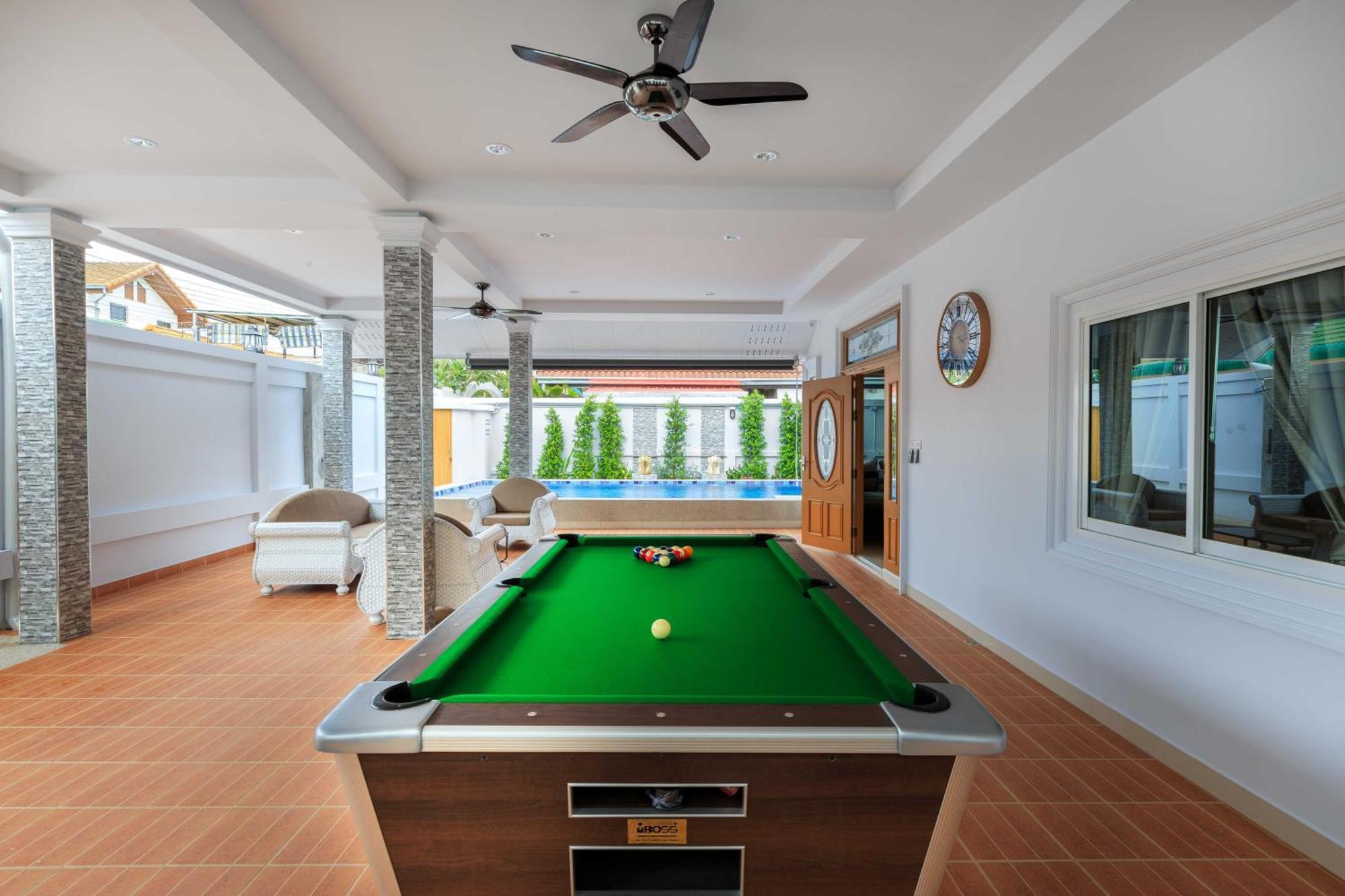 Pattaya Private Villa - Pool,Sauna,Snooker,Bbq Экстерьер фото