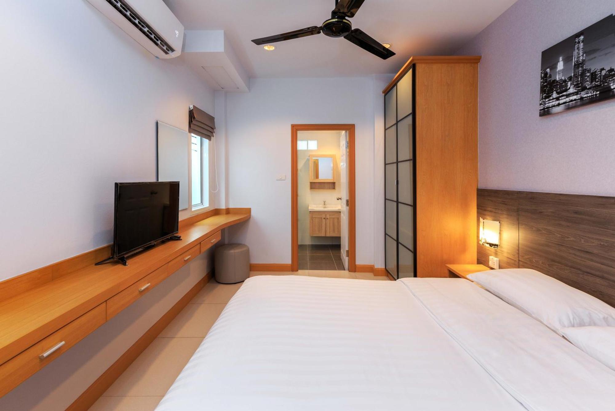 Pattaya Private Villa - Pool,Sauna,Snooker,Bbq Экстерьер фото