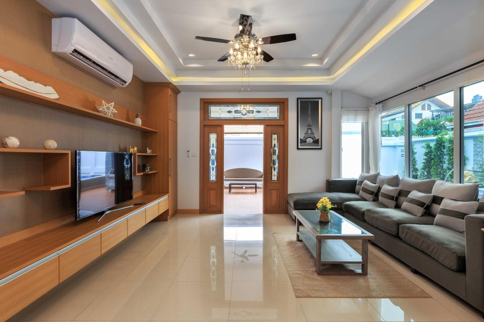 Pattaya Private Villa - Pool,Sauna,Snooker,Bbq Экстерьер фото